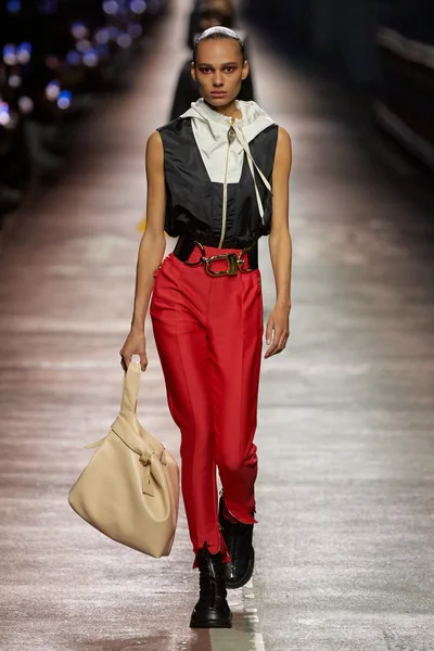Look 6